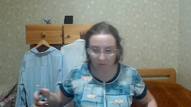 Snapshot of Smart_Rose chatting on October 2025 10:55:01 PM Smart Rose online show from October 2025 10:55:01 PM