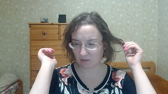 Smart Rose online show from November 2025 12:20:02 AM