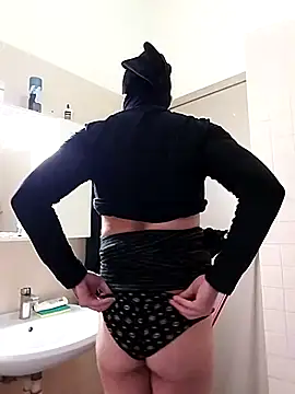 Elodie76 online show from December 2024 04:01:02 PM