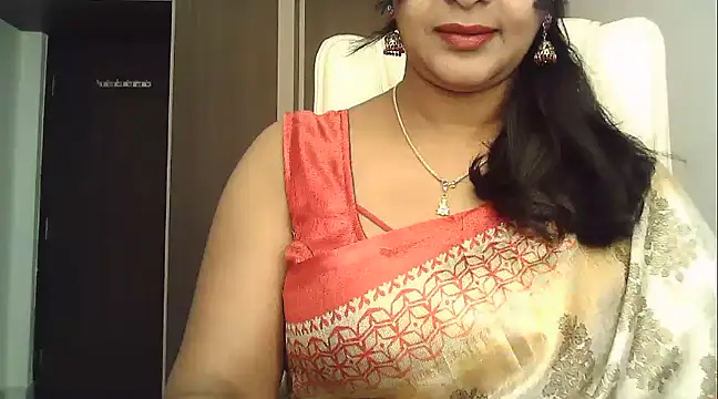 Snapshot of Spandana_Sweety chatting on January 2025 05:40:02 AM Spandana Sweety online show from January 2025 05:40:02 AM