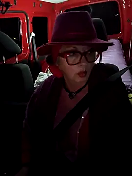 MucMilf59 online show from November 2025 07:59:02 PM