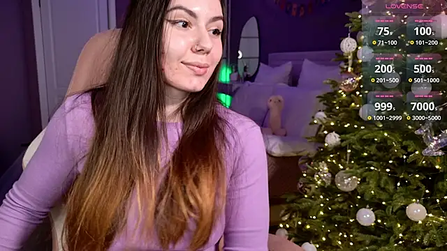 Snapshot of Foxohlove chatting on December 2024 02:06:02 PM Foxohlove online show from December 2024 02:06:02 PM
