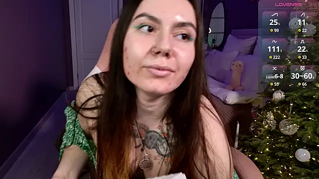 Snapshot of Foxohlove chatting on December 2024 03:30:02 PM Foxohlove online show from December 2024 03:30:02 PM