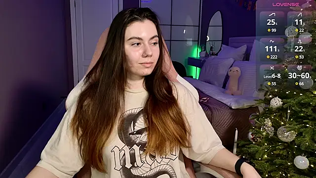 Snapshot of Foxohlove chatting on December 2024 02:10:01 PM Foxohlove online show from December 2024 02:10:01 PM