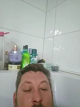 Snapshot of ktmtom247 chatting on November 2025 07:21:01 PM ktmtom247 online show from November 2025 07:21:01 PM