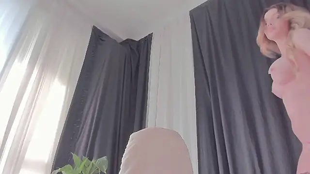 blond3bab3 online show from January 2025 12:19:02 PM