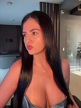 Carolina Novoa online show from October 2025 09:34:02 PM