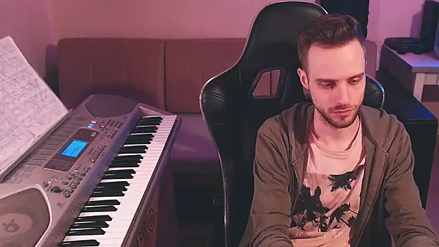 Snapshot of Sweetparker chatting on October 2025 06:03:02 AM Sweetparker online show from October 2025 06:03:02 AM