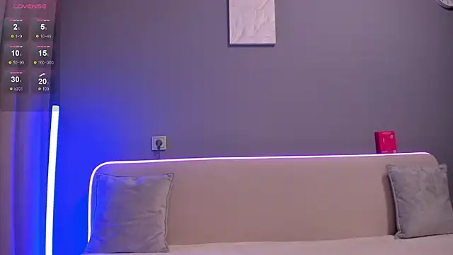 Snapshot of Malika_Lisan chatting on November 2025 01:48:02 AM Malika Lisan online show from November 2025 01:48:02 AM