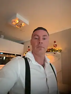 Snapshot of Pervert8282 chatting on November 2025 01:29:02 PM Pervert8282 online show from November 2025 01:29:02 PM