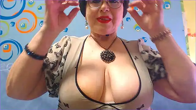 NaughtyMOM4uX online show from March 2025 08:58:02 AM