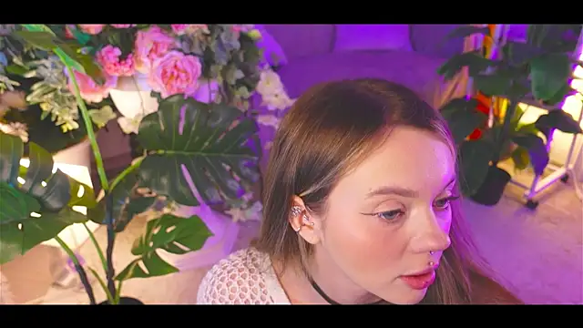 KristaBrooks online show from November 2025 02:39:01 PM