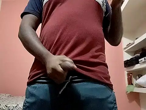 Snapshot of Aneesh007m chatting on October 2025 05:57:02 PM Aneesh007m online show from October 2025 05:57:02 PM