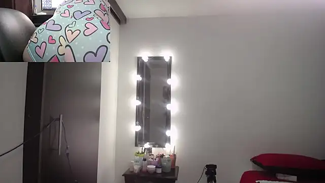 Snapshot of zoe_hotxxx chatting on March 2025 02:02:02 PM zoe hotxxx online show from March 2025 02:02:02 PM