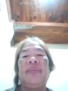 Snapshot of sexylizzy4u chatting on February 2025 01:40:02 AM sexylizzy4u online show from February 2025 01:40:02 AM