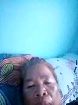 Snapshot of sexylizzy4u chatting on September 2025 08:27:01 AM sexylizzy4u online show from September 2025 08:27:01 AM