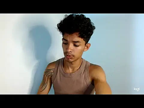  dannyaldana  online show from October 2025 06:37:02 AM