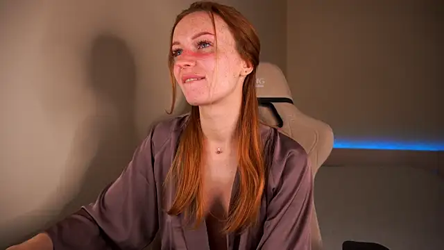 Snapshot of Liuba_Fox chatting on January 2025 09:19:02 PM Liuba Fox online show from January 2025 09:19:02 PM