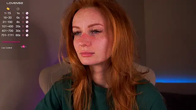 Snapshot of Liuba_Fox chatting on February 2025 11:47:01 PM Liuba Fox online show from February 2025 11:47:01 PM