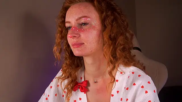 Snapshot of Liuba_Fox chatting on February 2025 07:56:01 PM Liuba Fox online show from February 2025 07:56:01 PM