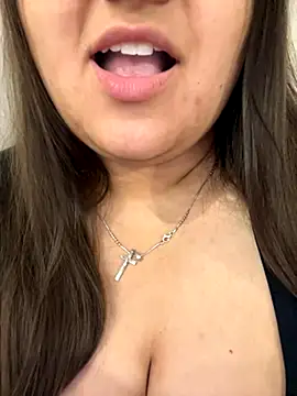 Snapshot of Jane_BBW chatting on October 2025 03:02:02 AM Jane BBW online show from October 2025 03:02:02 AM