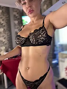 Hotnessi online show from December 2024 08:08:02 AM