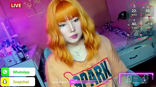 HOTnWILDalice online show from October 2025 01:38:01 AM