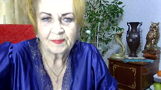 Snapshot of Emma52610 chatting on February 2025 11:49:01 AM Emma52610 online show from February 2025 11:49:01 AM