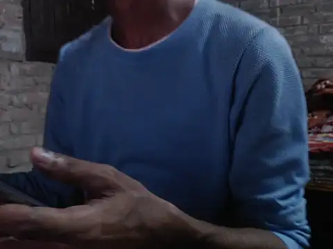 ThethunderPo online show from October 2025 03:33:02 PM