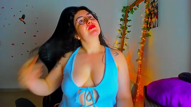 Susan Foxx online show from November 2025 11:27:02 PM