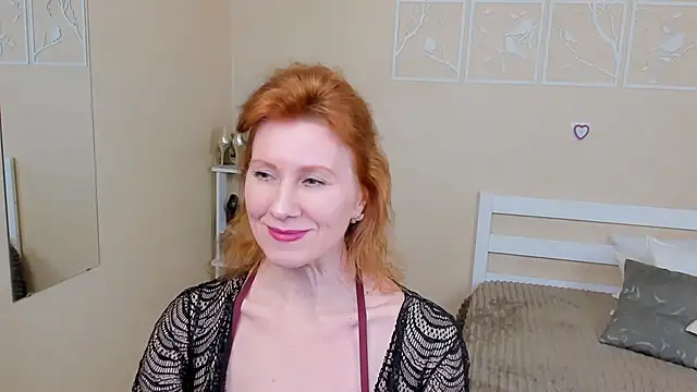 FoxySophia online show from February 2025 06:17:01 PM