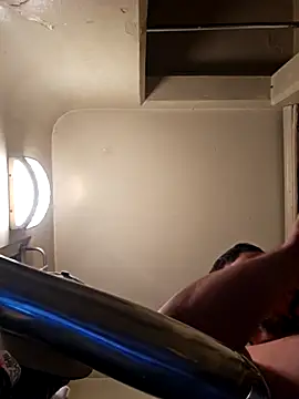 Snapshot of UncutHammer69 chatting on November 2025 08:14:01 AM UncutHammer69 online show from November 2025 08:14:01 AM