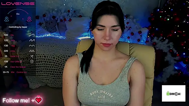 Snapshot of EmilyCandyy chatting on December 2024 10:05:02 AM EmilyCandyy online show from December 2024 10:05:02 AM