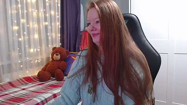 Snapshot of Lady_Inari chatting on December 2024 11:17:02 PM Lady Inari online show from December 2024 11:17:02 PM