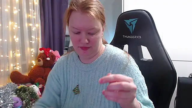 Snapshot of Lady_Inari chatting on December 2024 04:06:01 PM Lady Inari online show from December 2024 04:06:01 PM