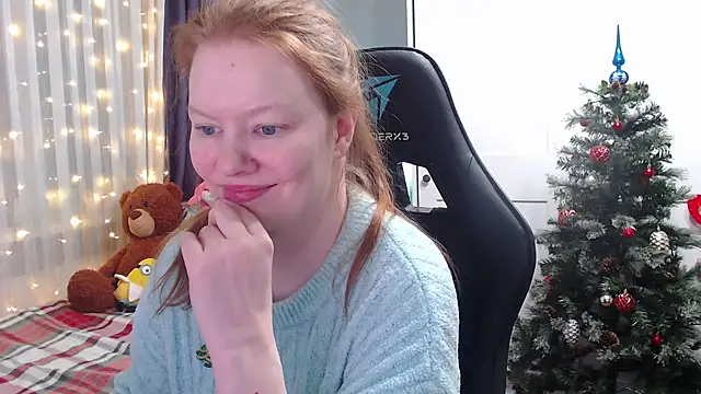 Snapshot of Lady_Inari chatting on January 2025 09:57:01 PM Lady Inari online show from January 2025 09:57:01 PM