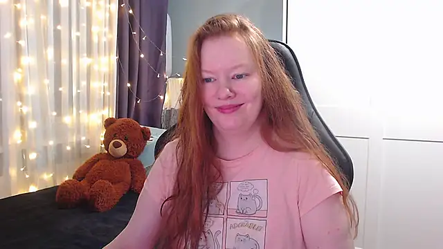 Snapshot of Lady_Inari chatting on January 2025 03:32:01 PM Lady Inari online show from January 2025 03:32:01 PM