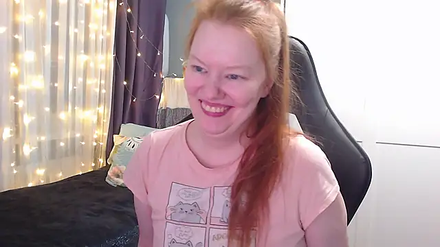 Snapshot of Lady_Inari chatting on January 2025 06:34:02 PM Lady Inari online show from January 2025 06:34:02 PM