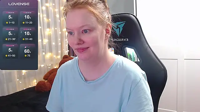 Snapshot of Lady_Inari chatting on January 2025 08:31:02 PM Lady Inari online show from January 2025 08:31:02 PM