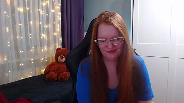 Snapshot of Lady_Inari chatting on February 2025 09:15:01 PM Lady Inari online show from February 2025 09:15:01 PM