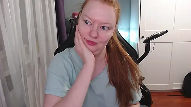 Snapshot of Lady_Inari chatting on September 2025 08:36:01 PM Lady Inari online show from September 2025 08:36:01 PM