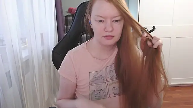 Snapshot of Lady_Inari chatting on October 2025 02:50:01 PM Lady Inari online show from October 2025 02:50:01 PM