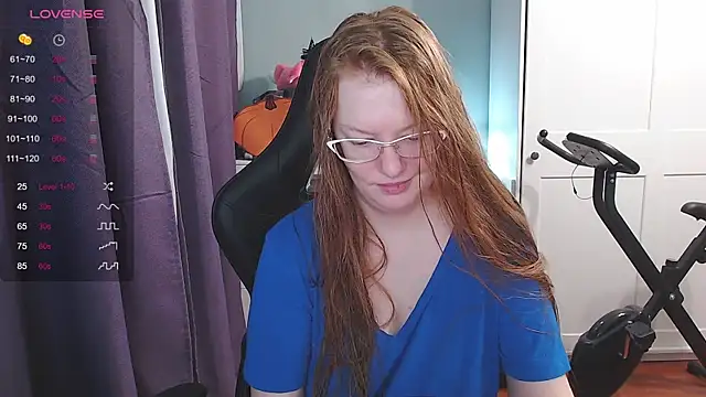 Snapshot of Lady_Inari chatting on October 2025 07:41:01 PM Lady Inari online show from October 2025 07:41:01 PM