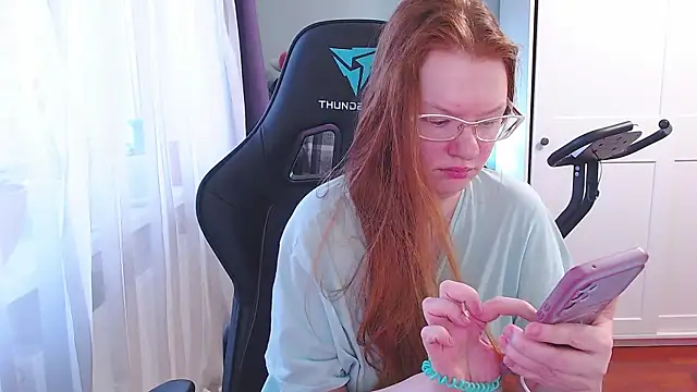 Snapshot of Lady_Inari chatting on November 2025 12:38:02 PM Lady Inari online show from November 2025 12:38:02 PM