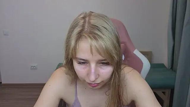 Snapshot of Jessy_Ginger chatting on October 2025 11:28:02 AM Jessy Ginger online show from October 2025 11:28:02 AM