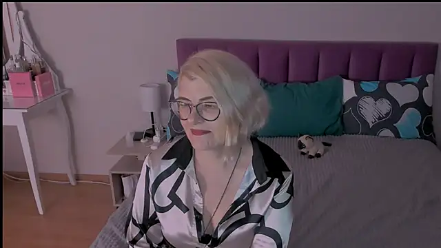 sabrinamacmarren online show from January 2025 08:11:02 PM