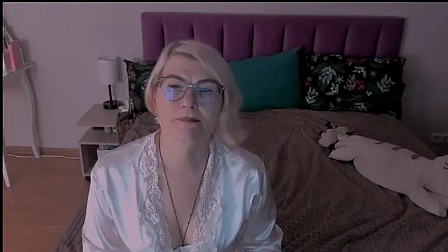 sabrinamacmarren online show from February 2025 11:34:02 PM