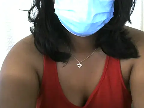 Snapshot of Artinah22 chatting on November 2025 08:35:02 AM Artinah22 online show from November 2025 08:35:02 AM