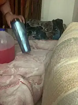 DezerayDelicious online show from March 2025 01:30:01 PM