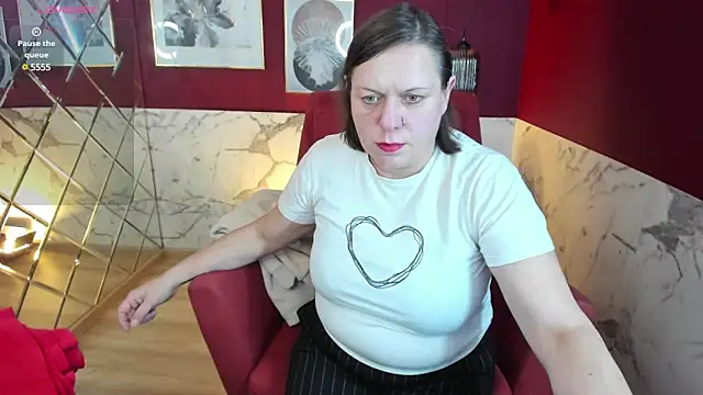 Snapshot of KellyPerfection chatting on February 2025 11:13:02 AM KellyPerfection online show from February 2025 11:13:02 AM